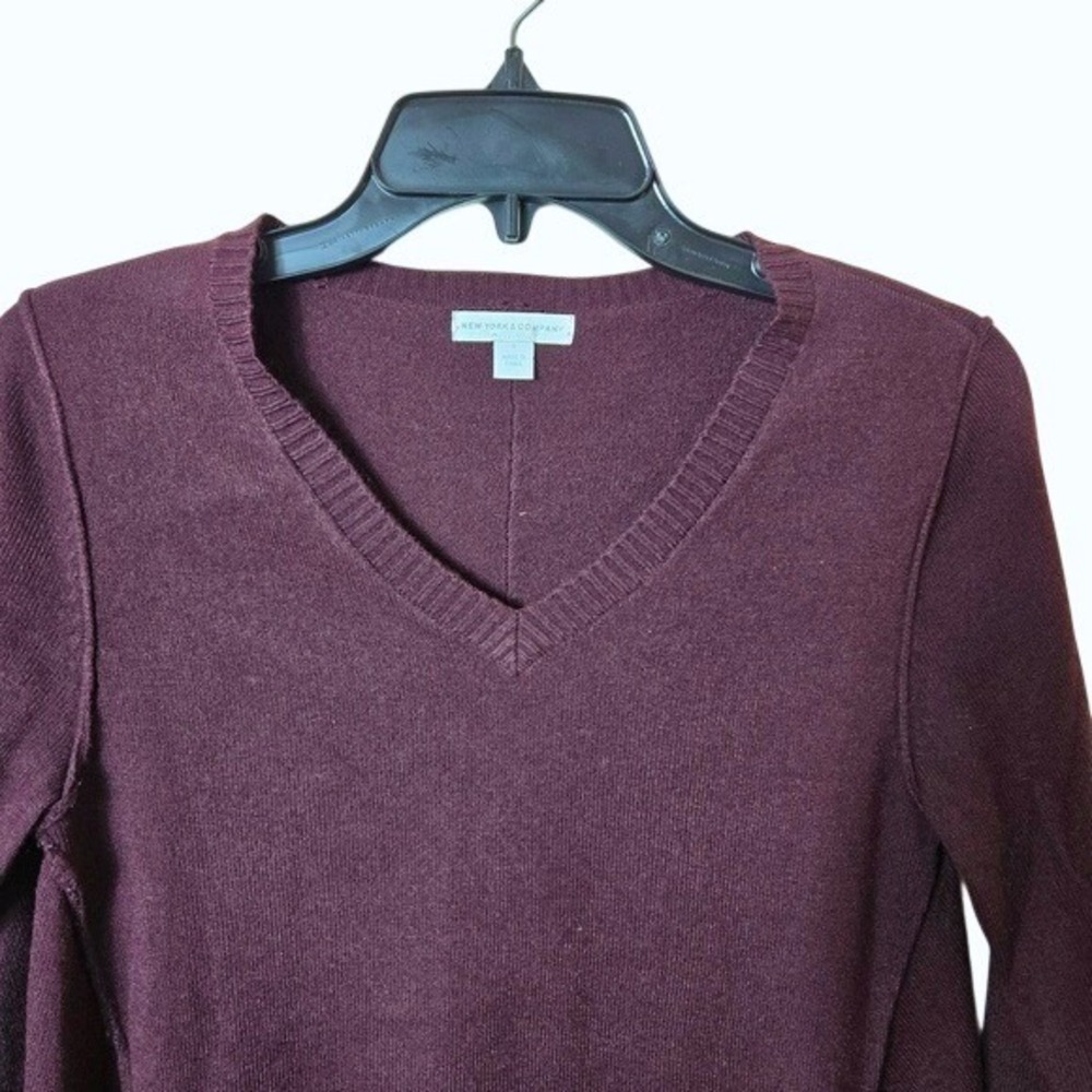 New York & Co Womens Dark Brown V-Neck Sharkbite Tunic Sweater Small Lagenlook